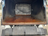 いすゞエルフパッカー車（塵芥車）小型（2t・3t）[写真20]