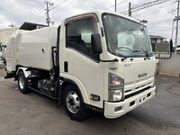 いすゞエルフパッカー車（塵芥車）小型（2t・3t）