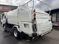 いすゞエルフパッカー車（塵芥車）小型（2t・3t）[写真02]