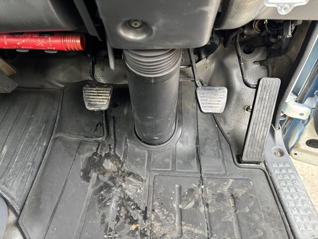 いすゞエルフパッカー車（塵芥車）小型（2t・3t）[写真31]