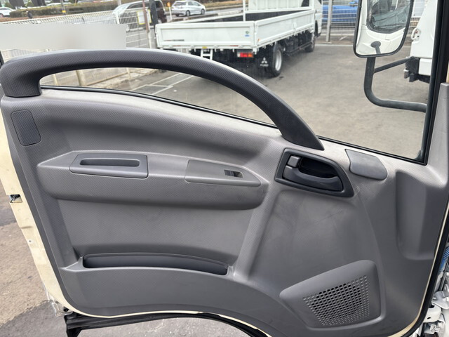 いすゞエルフパッカー車（塵芥車）小型（2t・3t）[写真37]