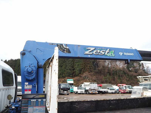 三菱ふそうキャンタークレーン4段小型（2t・3t）[写真14]