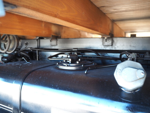 三菱ふそうキャンタークレーン4段小型（2t・3t）[写真24]