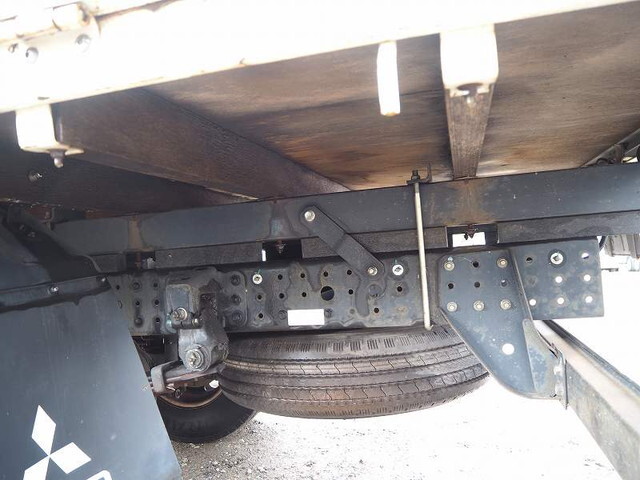 三菱ふそうキャンタークレーン4段小型（2t・3t）[写真28]