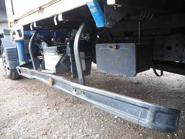 三菱ふそうキャンタークレーン4段小型（2t・3t）[写真29]