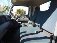 三菱ふそうキャンタークレーン4段小型（2t・3t）[写真34]