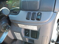 三菱ふそうキャンタークレーン4段小型（2t・3t）[写真38]