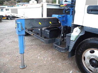 三菱ふそうキャンタークレーン4段小型（2t・3t）[写真09]