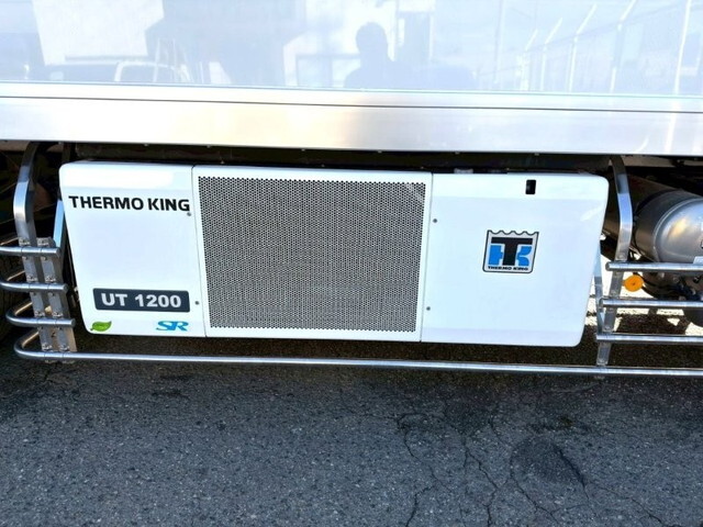 UDトラックスクオン冷凍車（冷蔵車）大型（10t）[写真14]