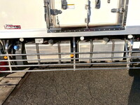 UDトラックスクオン冷凍車（冷蔵車）大型（10t）[写真19]