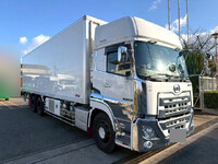 UDトラックスクオン冷凍車（冷蔵車）大型（10t）[写真01]