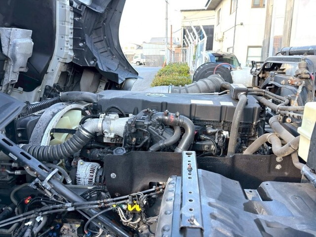 UDトラックスクオン冷凍車（冷蔵車）大型（10t）[写真22]