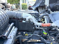 UDトラックスクオン冷凍車（冷蔵車）大型（10t）[写真24]