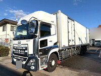 UDトラックスクオン冷凍車（冷蔵車）大型（10t）[写真04]