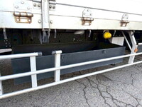 いすゞフォワードアルミブロック増トン（6t・8t）[写真10]