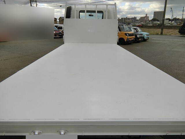 トヨタトヨエース平ボディ小型（2t・3t）[写真10]