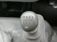 トヨタトヨエース平ボディ小型（2t・3t）[写真20]