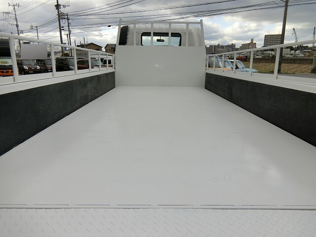 トヨタトヨエース平ボディ小型（2t・3t）[写真06]