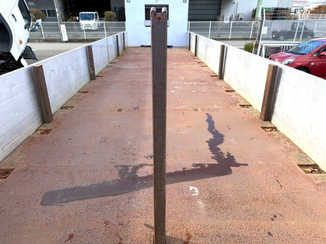 いすゞギガアルミブロック大型（10t）[写真05]