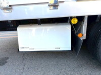 日野プロフィアセルフクレーン4段大型（10t）[写真14]