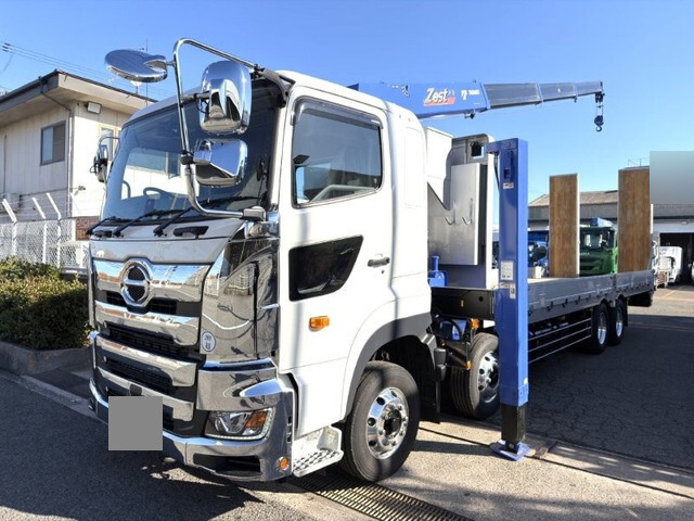 日野プロフィアセルフクレーン4段大型（10t）[写真03]