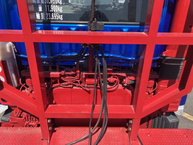 三菱ふそうスーパーグレートトレーラーヘッド（トラクターヘッド）大型（10t）[写真11]