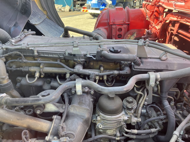 三菱ふそうスーパーグレートトレーラーヘッド（トラクターヘッド）大型（10t）[写真21]