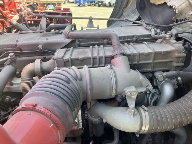 三菱ふそうスーパーグレートトレーラーヘッド（トラクターヘッド）大型（10t）[写真23]