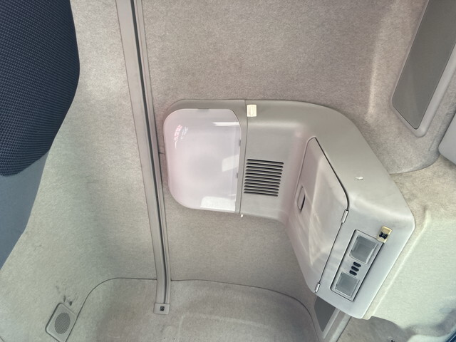 三菱ふそうスーパーグレートトレーラーヘッド（トラクターヘッド）大型（10t）[写真26]