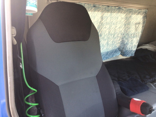 三菱ふそうスーパーグレートトレーラーヘッド（トラクターヘッド）大型（10t）[写真29]