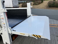 マツダタイタン平ボディ小型（2t・3t）[写真08]