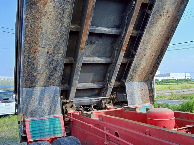 日野プロフィアダンプ大型（10t）[写真14]