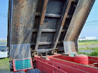 日野プロフィアダンプ大型（10t）[写真15]