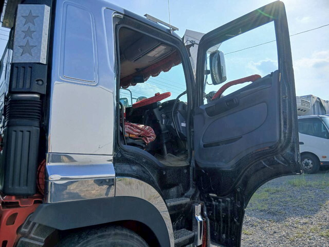 日野プロフィアダンプ大型（10t）[写真27]