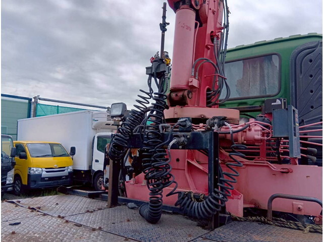 いすゞギガトレーラーヘッド（トラクターヘッド）大型（10t）[写真36]