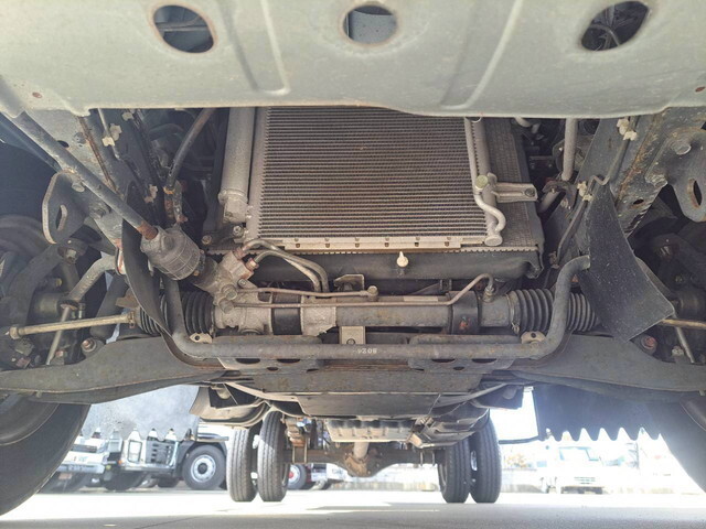 マツダタイタンダッシュアルミバン小型（2t・3t）[写真19]