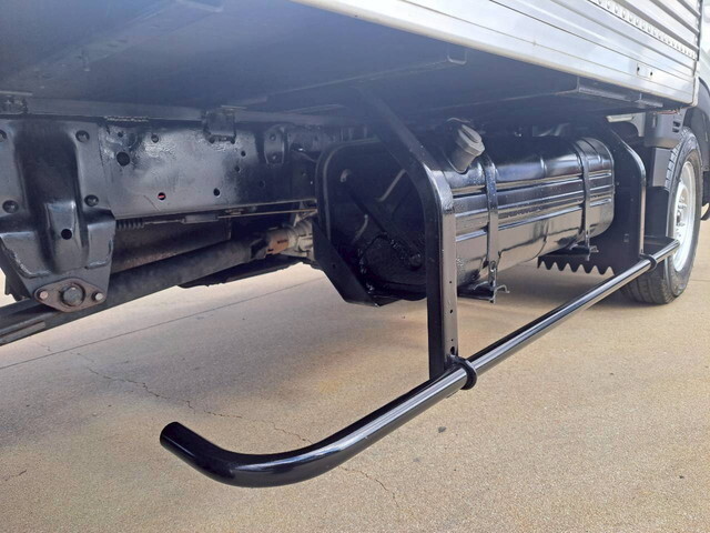 マツダタイタンダッシュアルミバン小型（2t・3t）[写真25]