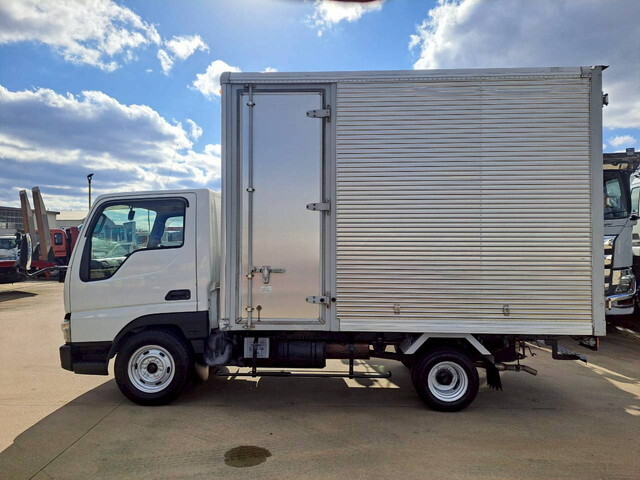 マツダタイタンダッシュアルミバン小型（2t・3t）[写真06]