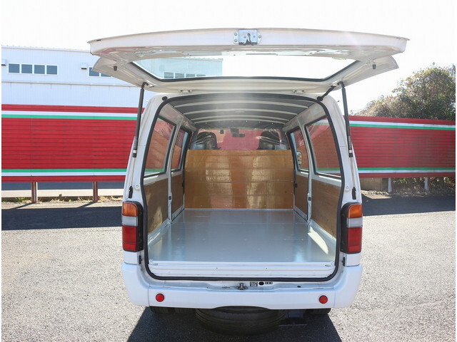トヨタトヨエース移動販売車小型（2t・3t）[写真15]