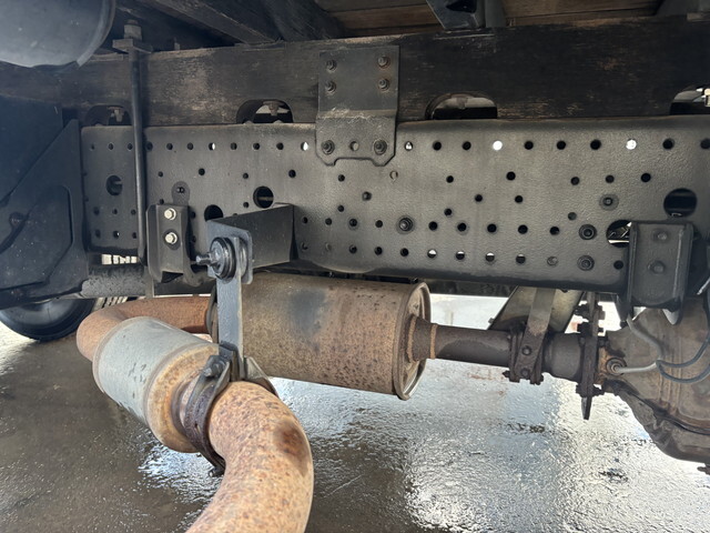 いすゞフォワードクレーン4段中型（4t）[写真14]