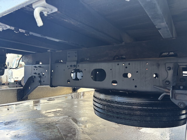 いすゞフォワードクレーン4段中型（4t）[写真16]