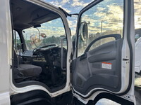 いすゞフォワードクレーン4段中型（4t）[写真31]