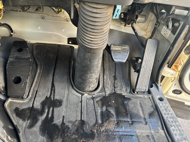 いすゞフォワードクレーン4段中型（4t）[写真34]