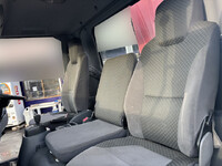 いすゞフォワードクレーン4段中型（4t）[写真41]