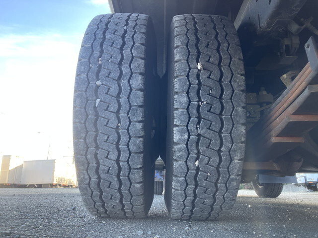 いすゞエルフクレーン付小型（2t・3t）[写真20]