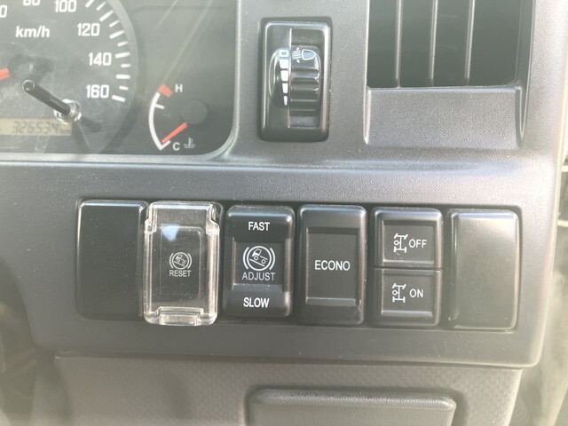 いすゞエルフクレーン付小型（2t・3t）[写真37]