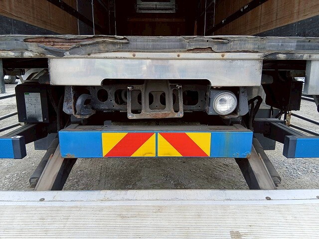 日野プロフィア冷凍車（冷蔵車）大型（10t）[写真10]