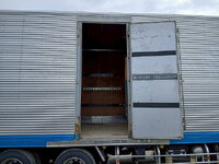 日野プロフィア冷凍車（冷蔵車）大型（10t）[写真39]