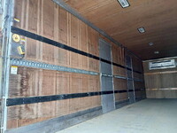 日野プロフィア冷凍車（冷蔵車）大型（10t）[写真07]