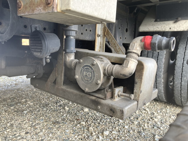 日野デュトロパネルバン小型（2t・3t）[写真22]